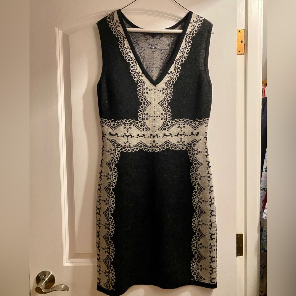 Sleeveless Cream and Black Dress